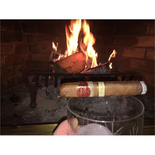 Padron Family Reserve No. 50 Natural 5  * 54
