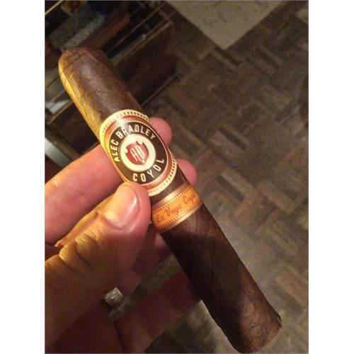 Alec Bradley Coyol Robusto 5  * 52