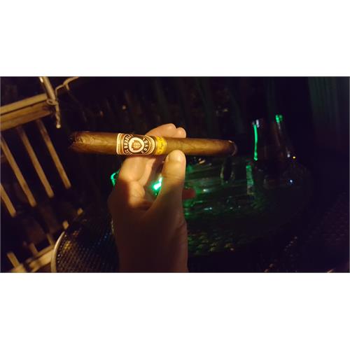 Alec Bradley Coyol Robusto 5  * 52