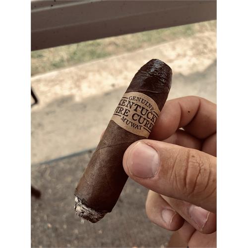 Kentucky Fire Cured Flying Pig 4  * 60