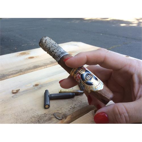 Ashton ESG 22-Year Salute 6  * 52