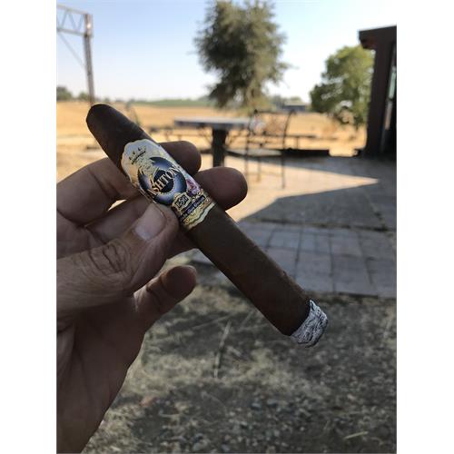 Ashton ESG 22-Year Salute 6  * 52