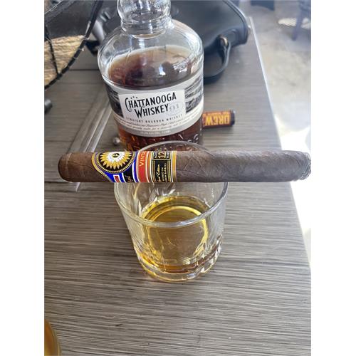 Perdomo Double Aged 12 Year Maduro Churchill 7  * 56