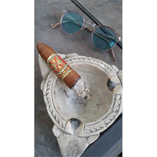 Arturo Fuente Opus X Love Affair 4 1/2 * 52