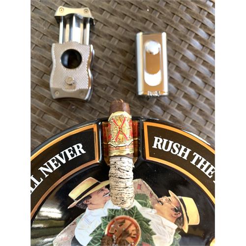 Arturo Fuente Opus X Love Affair 4 1/2 * 52