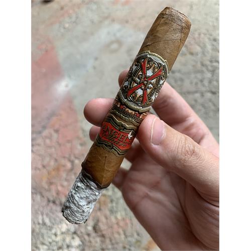Arturo Fuente Opus X Angels Share Fuente Fuente 5 5/8 * 46