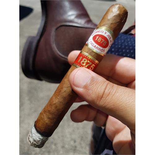 1875 By Romeo y Julieta Tres 6  * 50