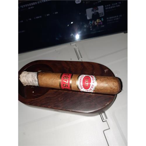 1875 By Romeo y Julieta Tres 6  * 50