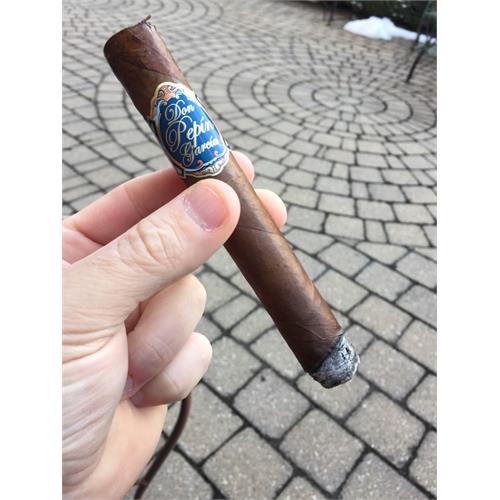 Don Pepin Garcia Exquisitos 5 5/8 * 46
