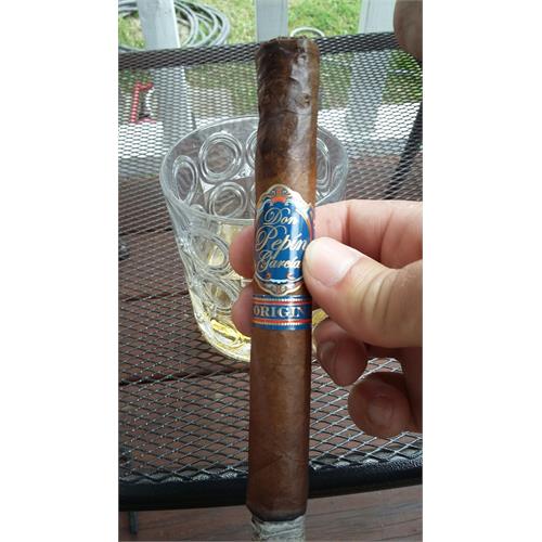 Don Pepin Garcia Exquisitos 5 5/8 * 46