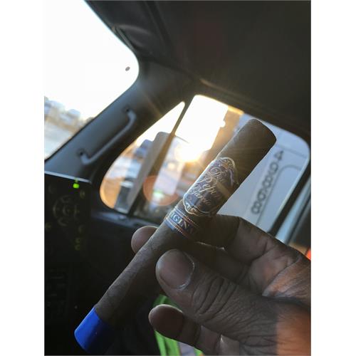 Don Pepin Garcia Exquisitos 5 5/8 * 46