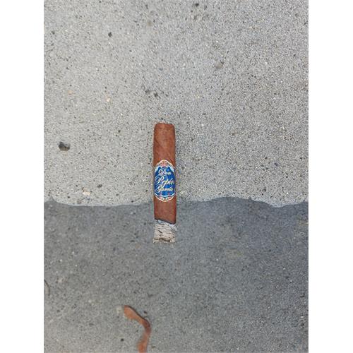 Don Pepin Garcia Exquisitos 5 5/8 * 46