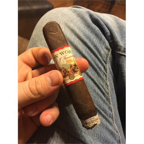 New World Gobernador Toro 6 1/2 * 55