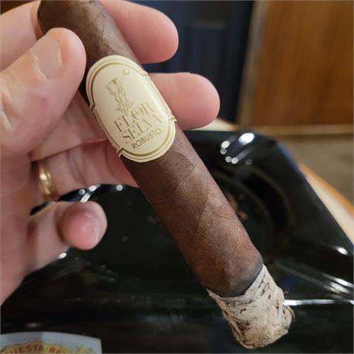 Flor de Selva Maduro Robusto 4 3/4 * 50