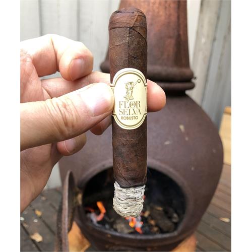Flor de Selva Maduro Robusto 4 3/4 * 50