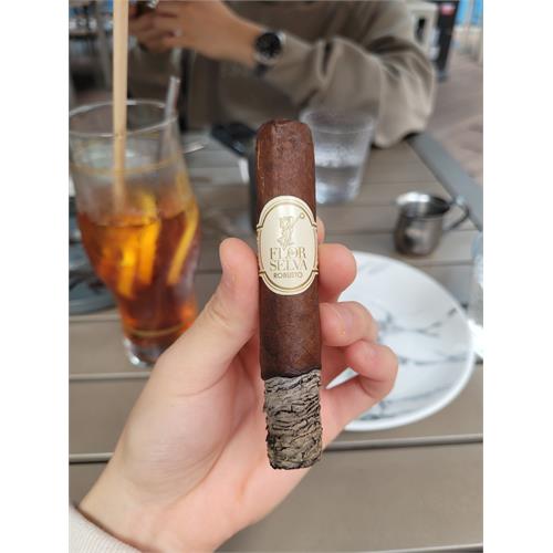 Flor de Selva Maduro Robusto 4 3/4 * 50