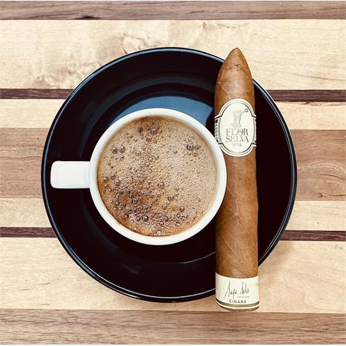 Flor de Selva No. 15 5 1/2 * 54