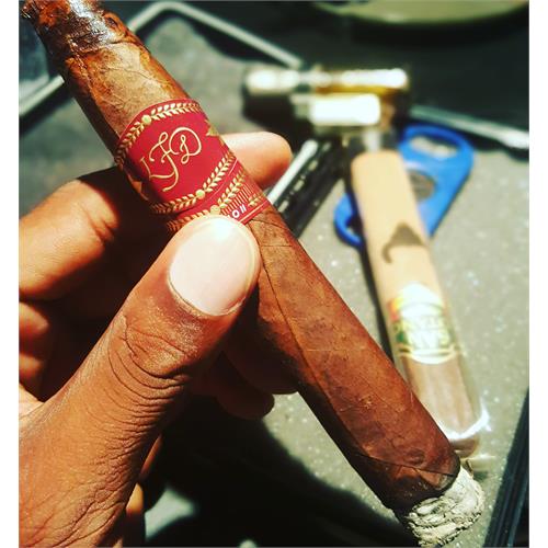 La Flor Dominicana Capitulo II 6 1/2 * 58