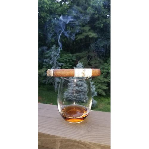 Gurkha The Classic Havana Blend Robusto 5 1/2 * 52