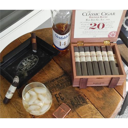 Gurkha The Classic Havana Blend Robusto 5 1/2 * 52
