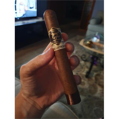 Kafie 1901 Connecticut Toro 5 3/4 * 54