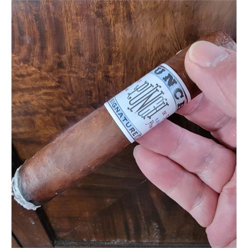 Punch Signature Robusto 5  * 54