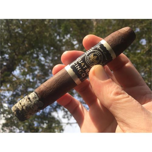 Joya de Nicaragua Cuatro Cinco Torpedo 6  * 52