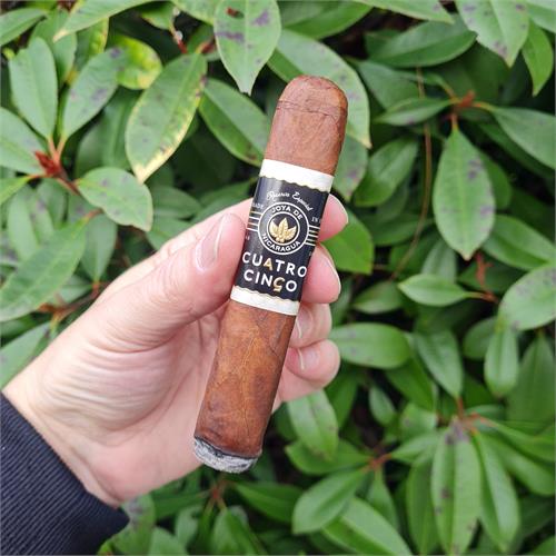 Joya de Nicaragua Cuatro Cinco Doble Robusto 5  * 56