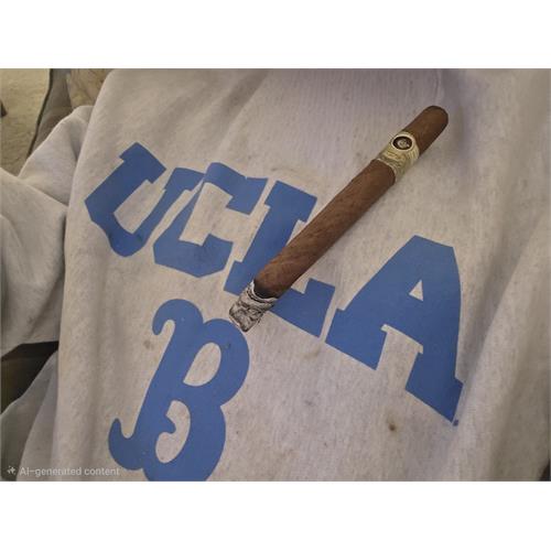 Padron 1964 Anniversary  A  Natural 8 1/4 * 50