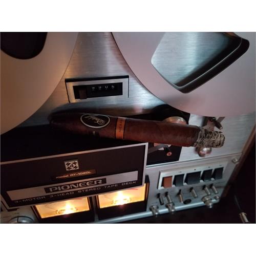 Davidoff Nicaragua Diadema 6 1/2  * 50