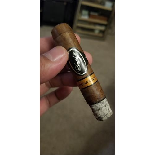 Davidoff Nicaragua Short Corona 3 3/4  * 46