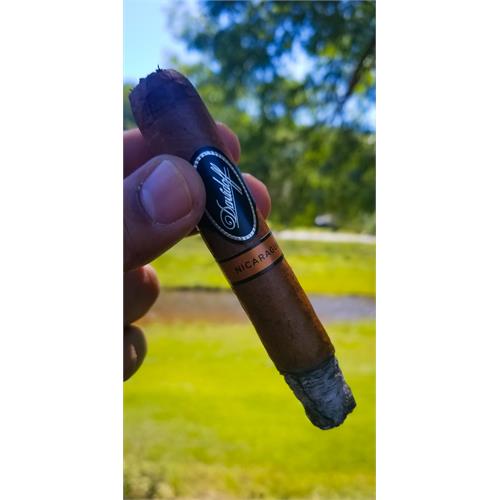 Davidoff Nicaragua Toro 5 1/2  * 54