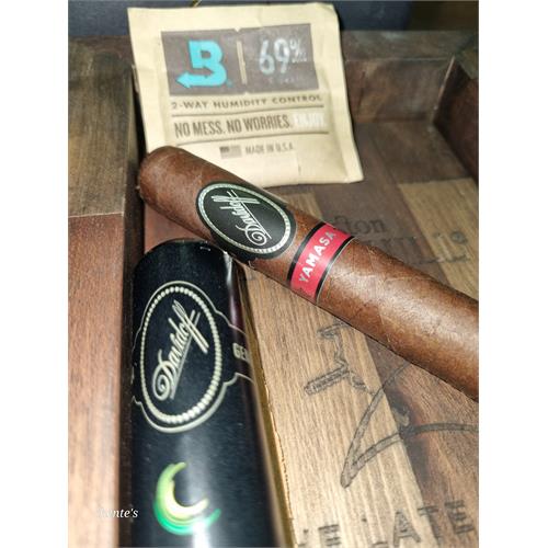 Davidoff Escurio Robusto Tubos 4 1/2 * 54