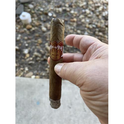 Isla del Sol SunGrown Toro 6  * 52