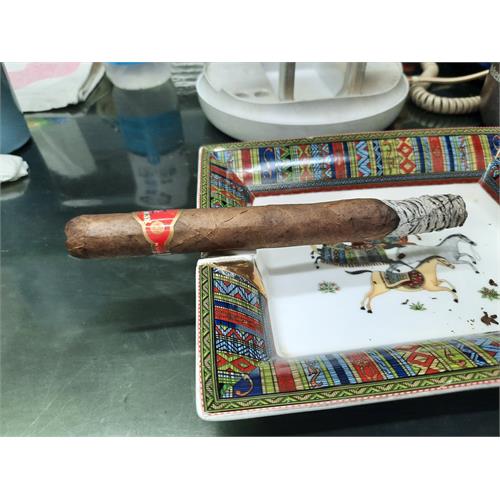New Cuba Corojo Presidente 7 1/2 * 50