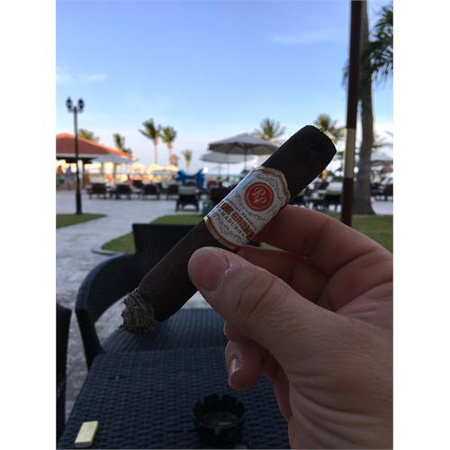Rocky Patel Sun Grown Maduro Robusto 5  * 50