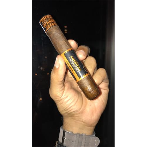 Camacho American Barrel-Aged Robusto 5  *  50