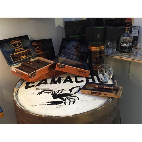 Camacho American Barrel-Aged Gordo 6  * 60