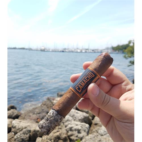 Camacho American Barrel-Aged Gordo 6  * 60