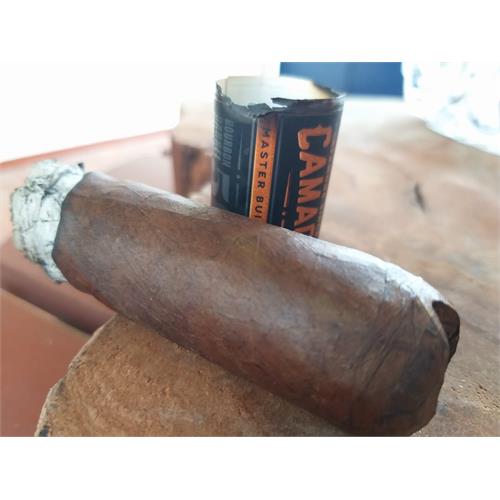 Camacho American Barrel-Aged Gordo 6  * 60