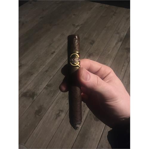 Quorum Maduro Corona 5 1/2 * 43