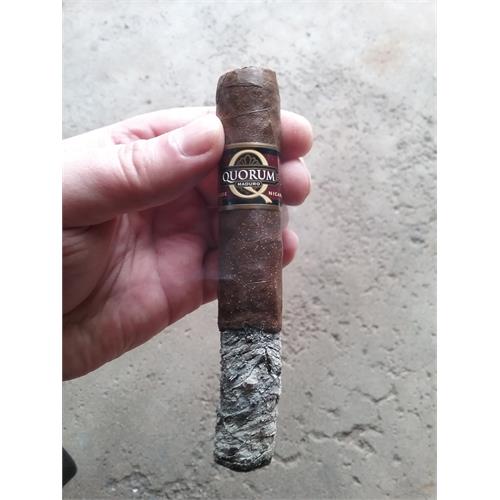 Quorum Maduro Double Gordo 6  * 60