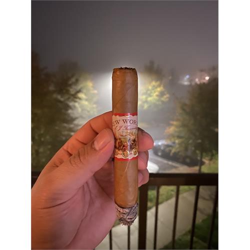 New World Connecticut Robusto 5  * 50