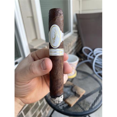 Davidoff Millennium Robusto 5 1/4 * 50