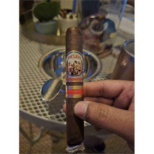 Enclave Toro 6  * 52