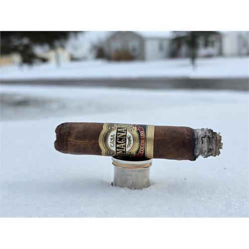 Casa Magna Colorado Robusto 5 1/2 * 52