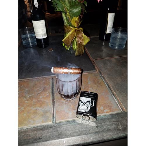 Alec Bradley Tempus Nicaragua Toro 6  * 52