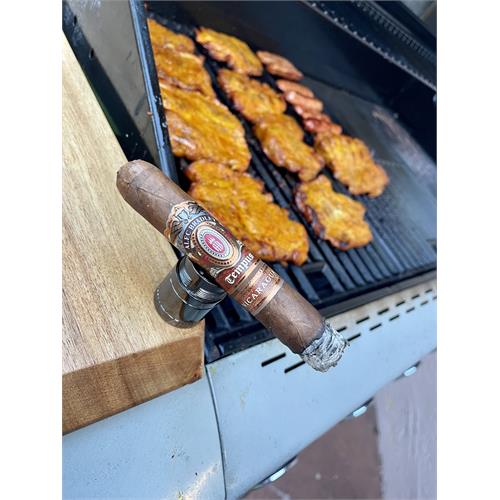 Alec Bradley Tempus Nicaragua Gordo 6  * 60