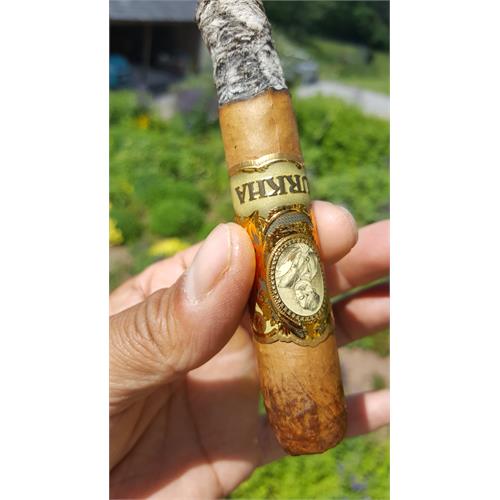 Gurkha Royal Challenge Robusto 5  * 50