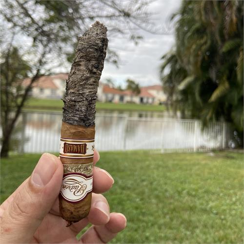 Padron Damaso No. 15 6  * 52